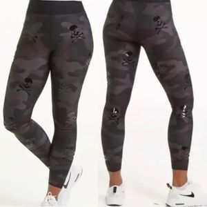 Ultracor x SoulCycle Knockout Camo Skull Legging